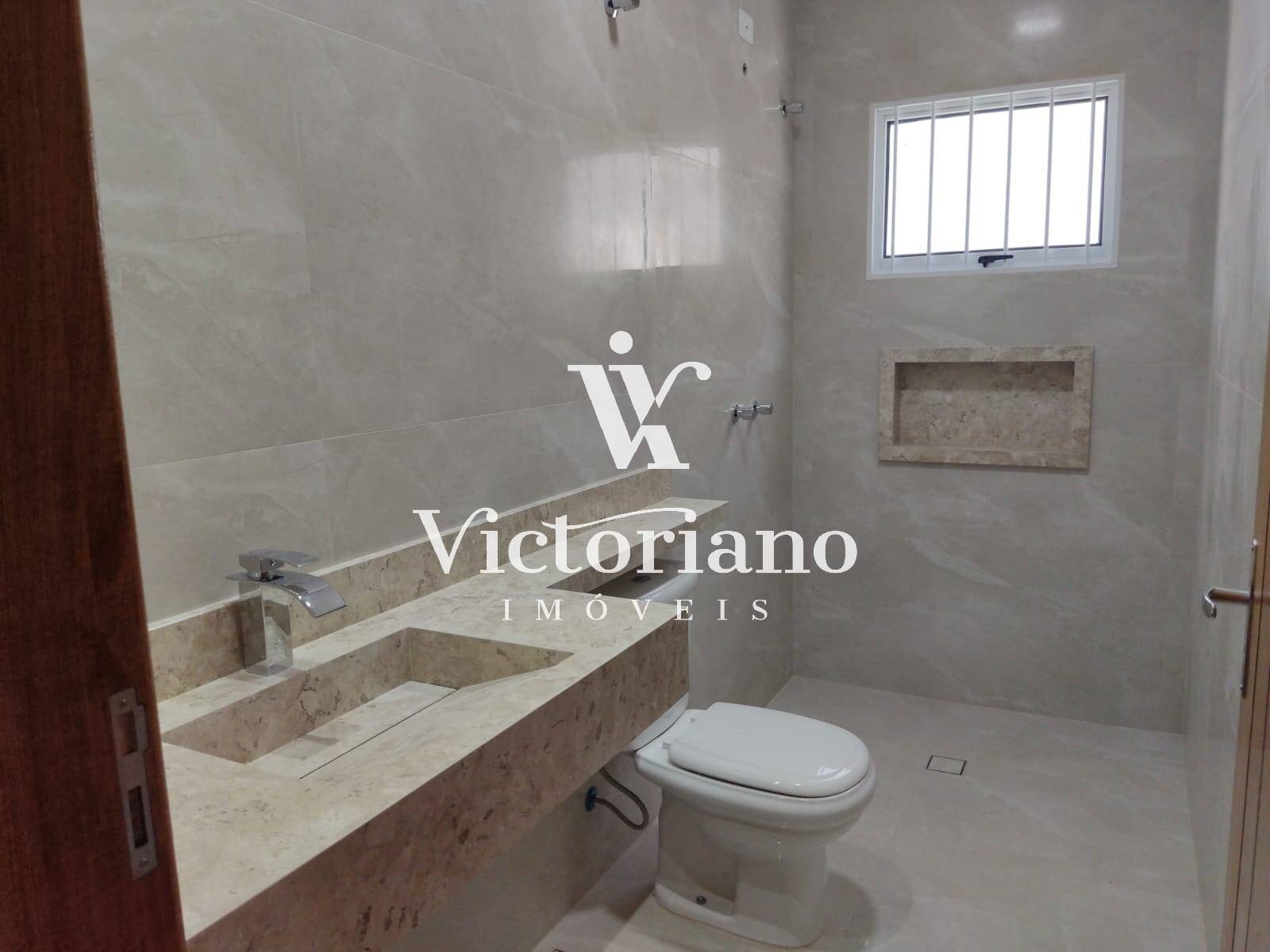 Casa à venda com 3 quartos, 250m² - Foto 13