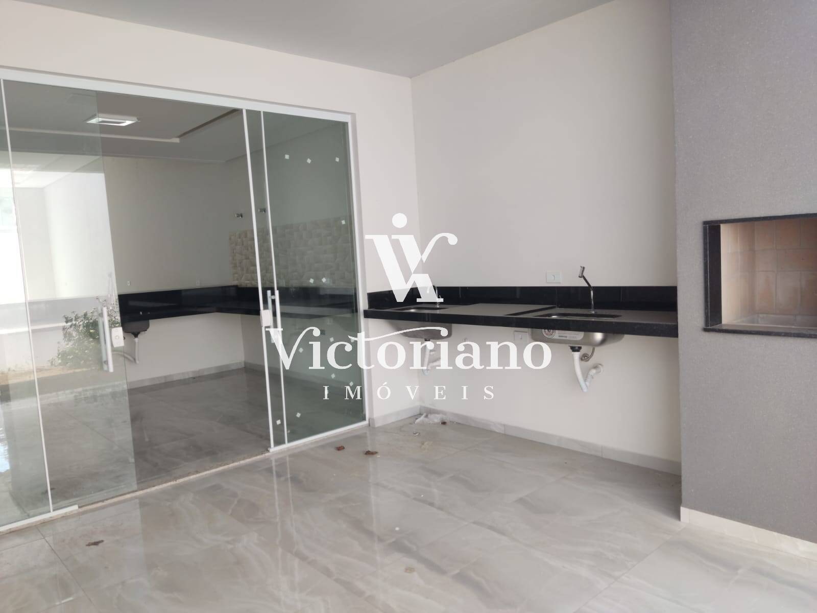 Casa à venda com 3 quartos, 250m² - Foto 21