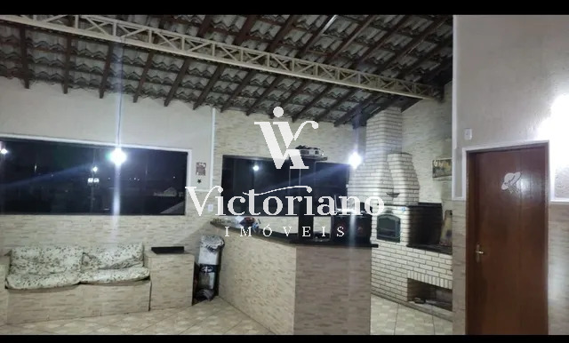 Casa à venda com 4 quartos, 140m² - Foto 14