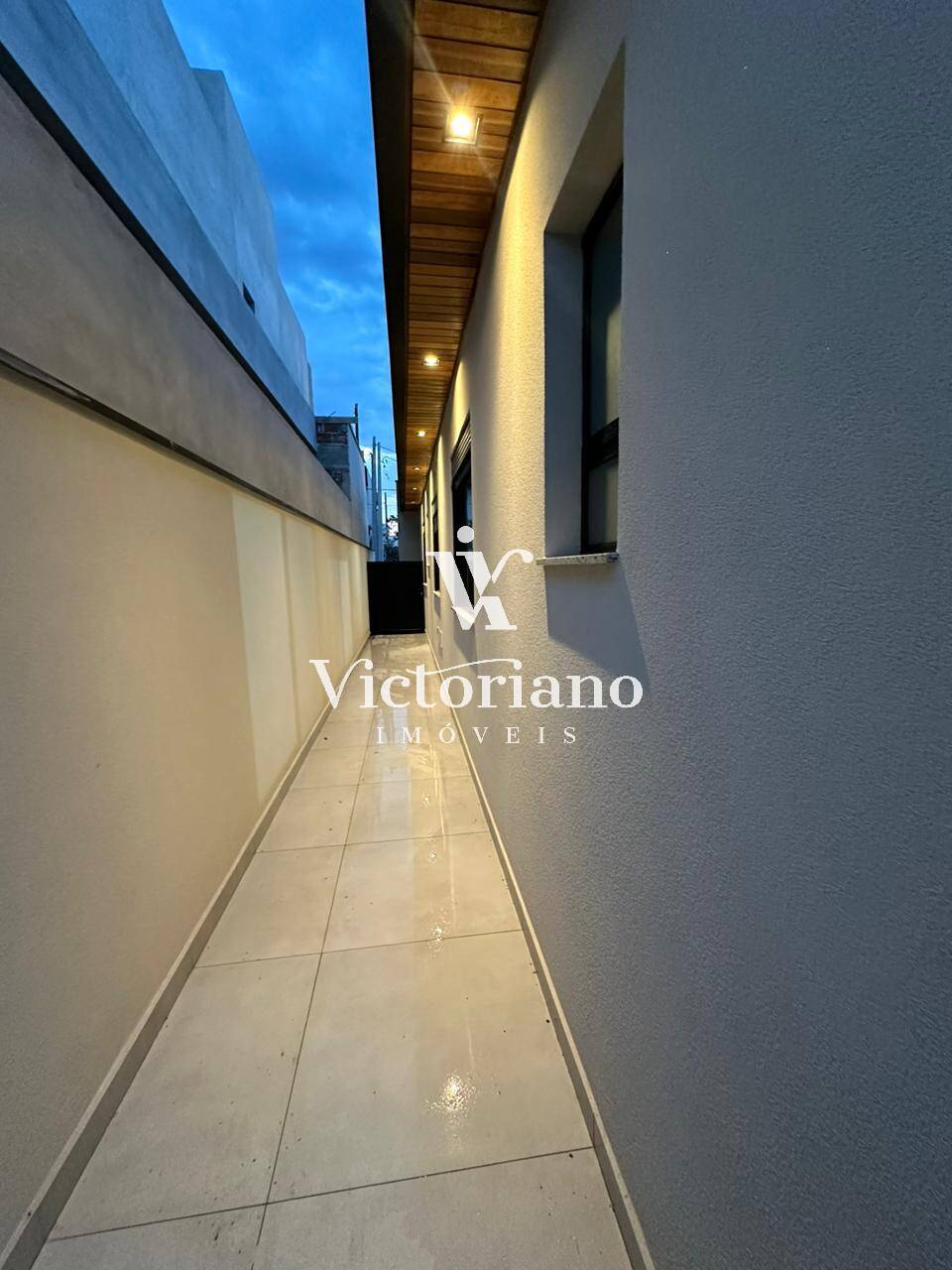 Casa de Condomínio à venda com 3 quartos, 300m² - Foto 18