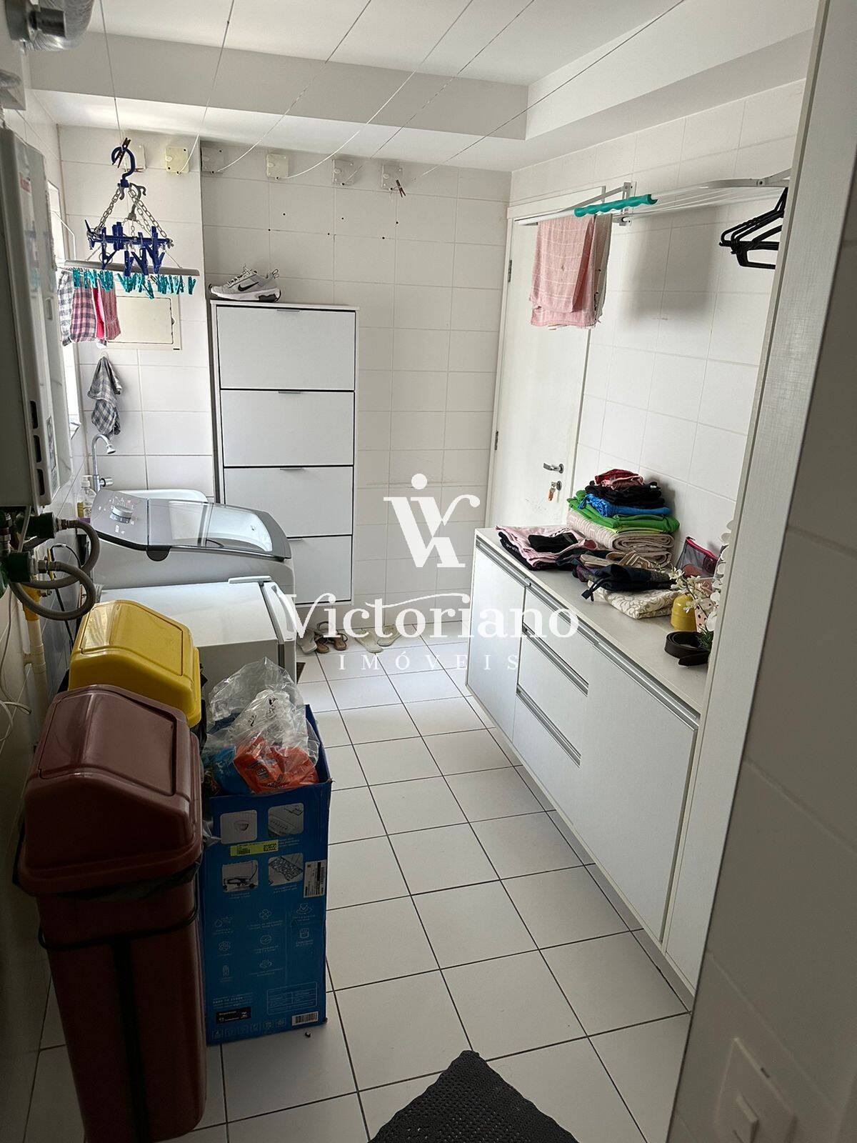 Apartamento à venda com 3 quartos, 182m² - Foto 7