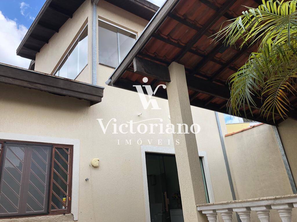 Casa à venda com 4 quartos, 175m² - Foto 13