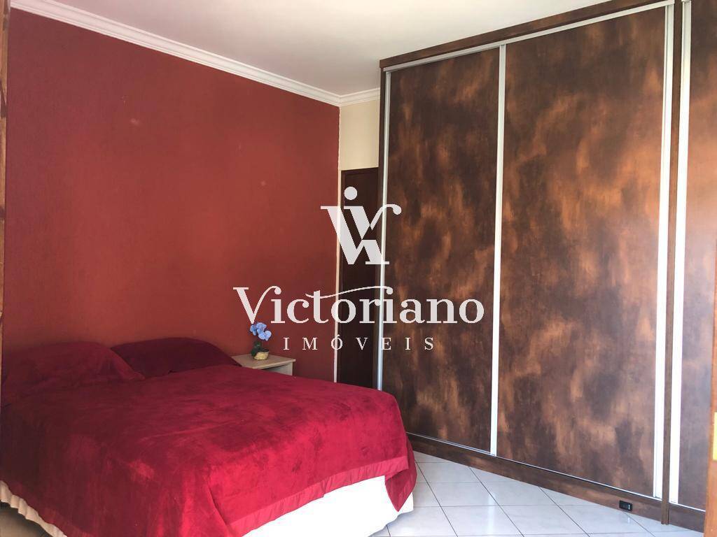 Casa à venda com 4 quartos, 175m² - Foto 24