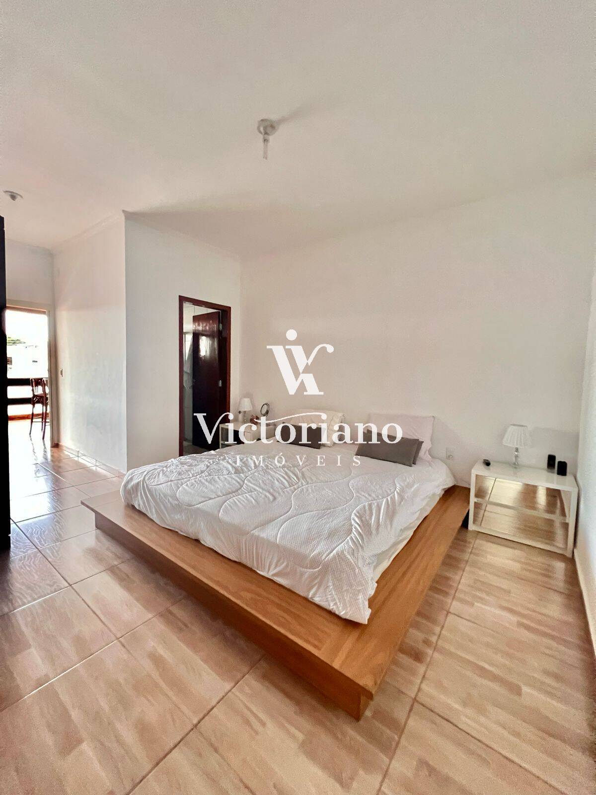 Casa à venda com 2 quartos, 207m² - Foto 23