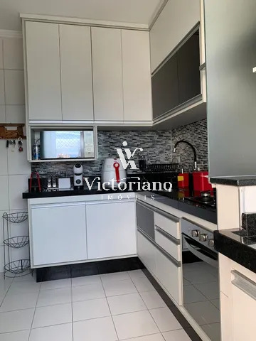 Apartamento à venda com 3 quartos, 90m² - Foto 4