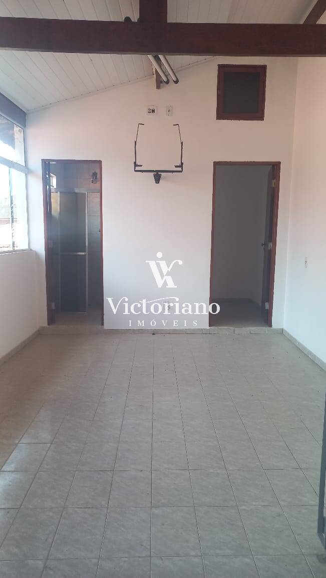 Casa à venda com 3 quartos, 250m² - Foto 16