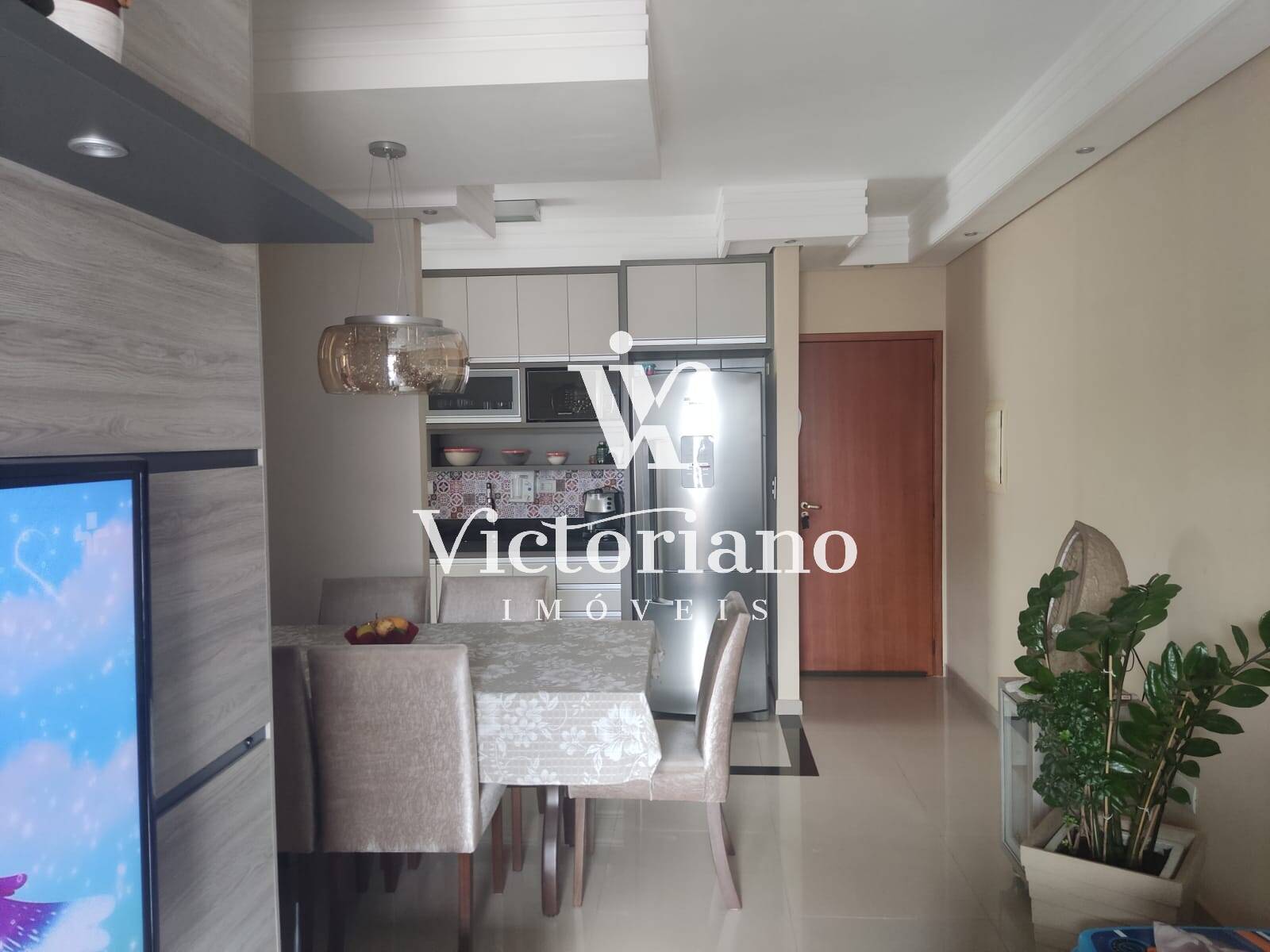 Apartamento à venda com 3 quartos, 80m² - Foto 1