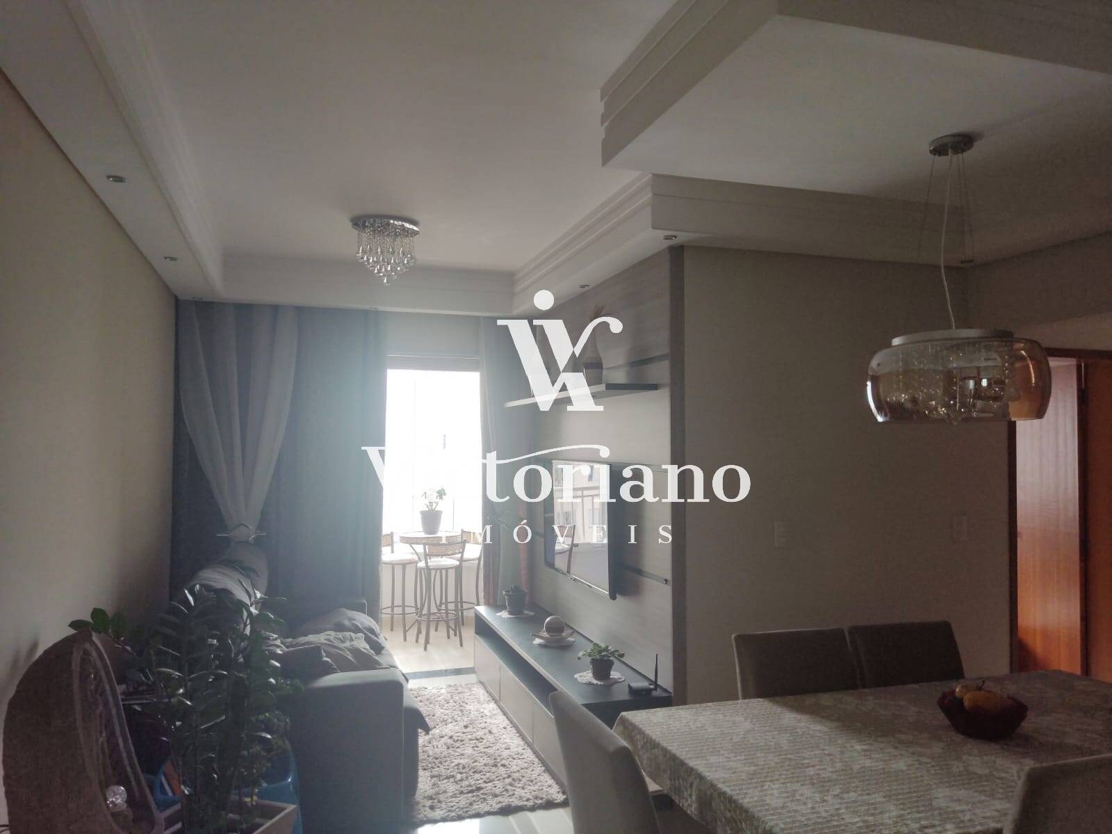 Apartamento à venda com 3 quartos, 80m² - Foto 2