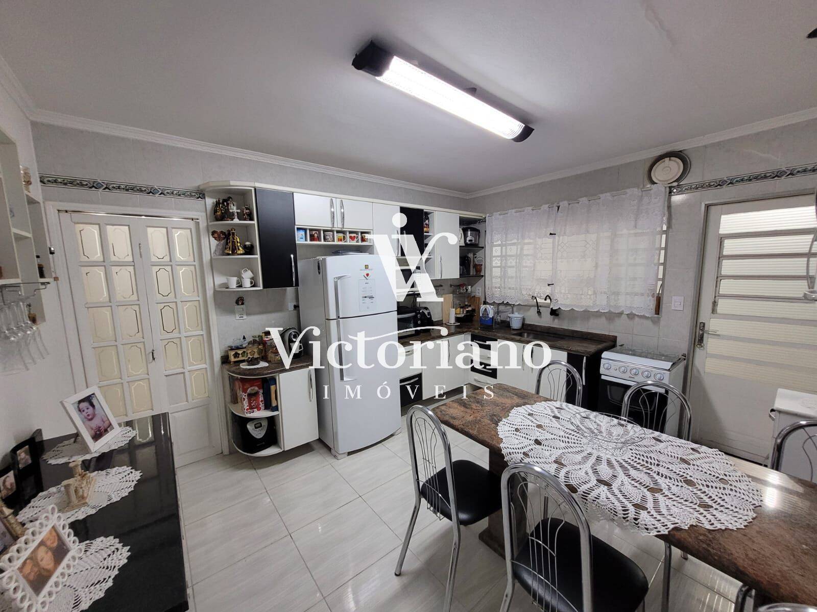 Casa à venda com 3 quartos, 125m² - Foto 12