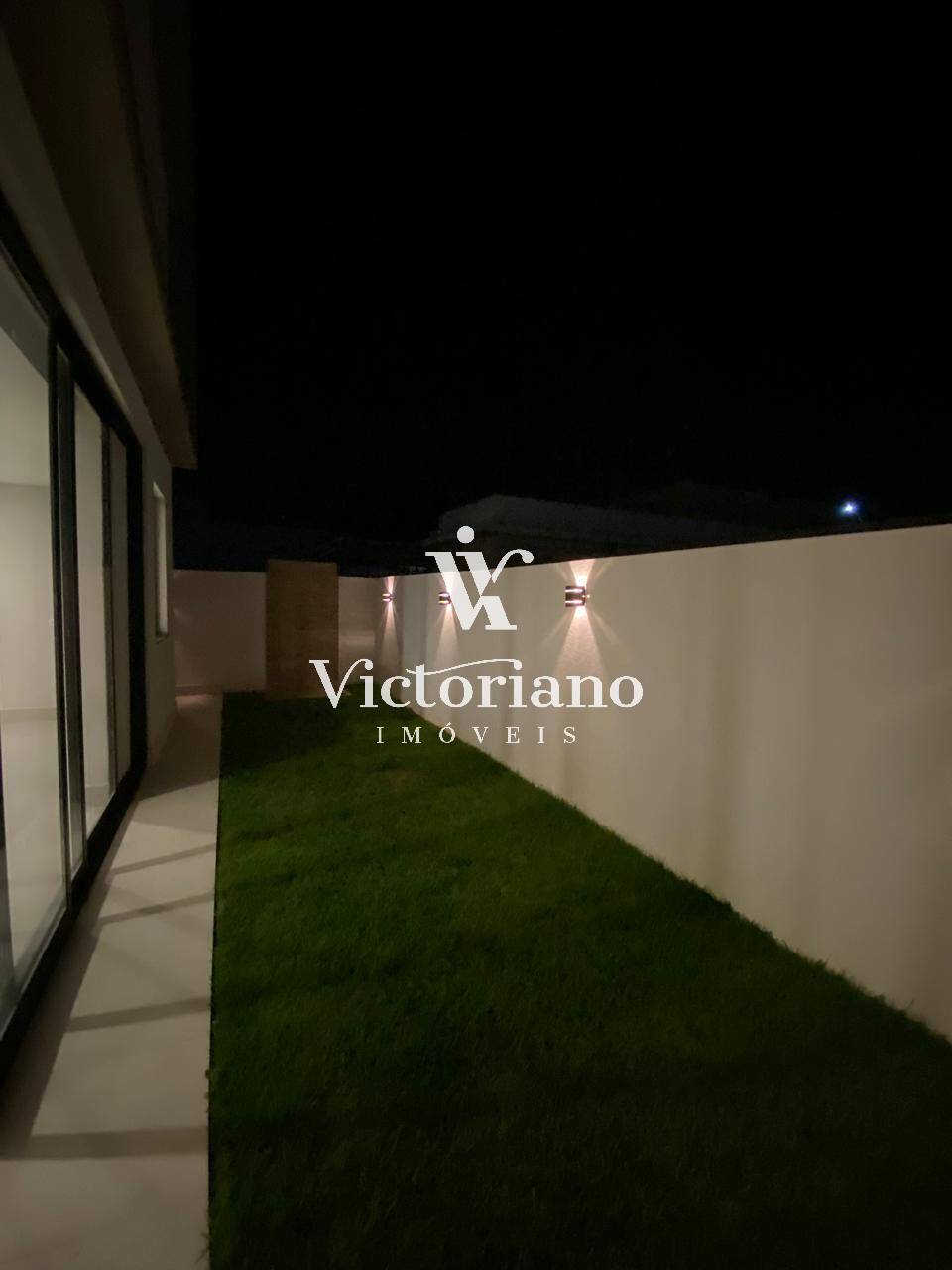 Casa de Condomínio à venda com 3 quartos, 222m² - Foto 9