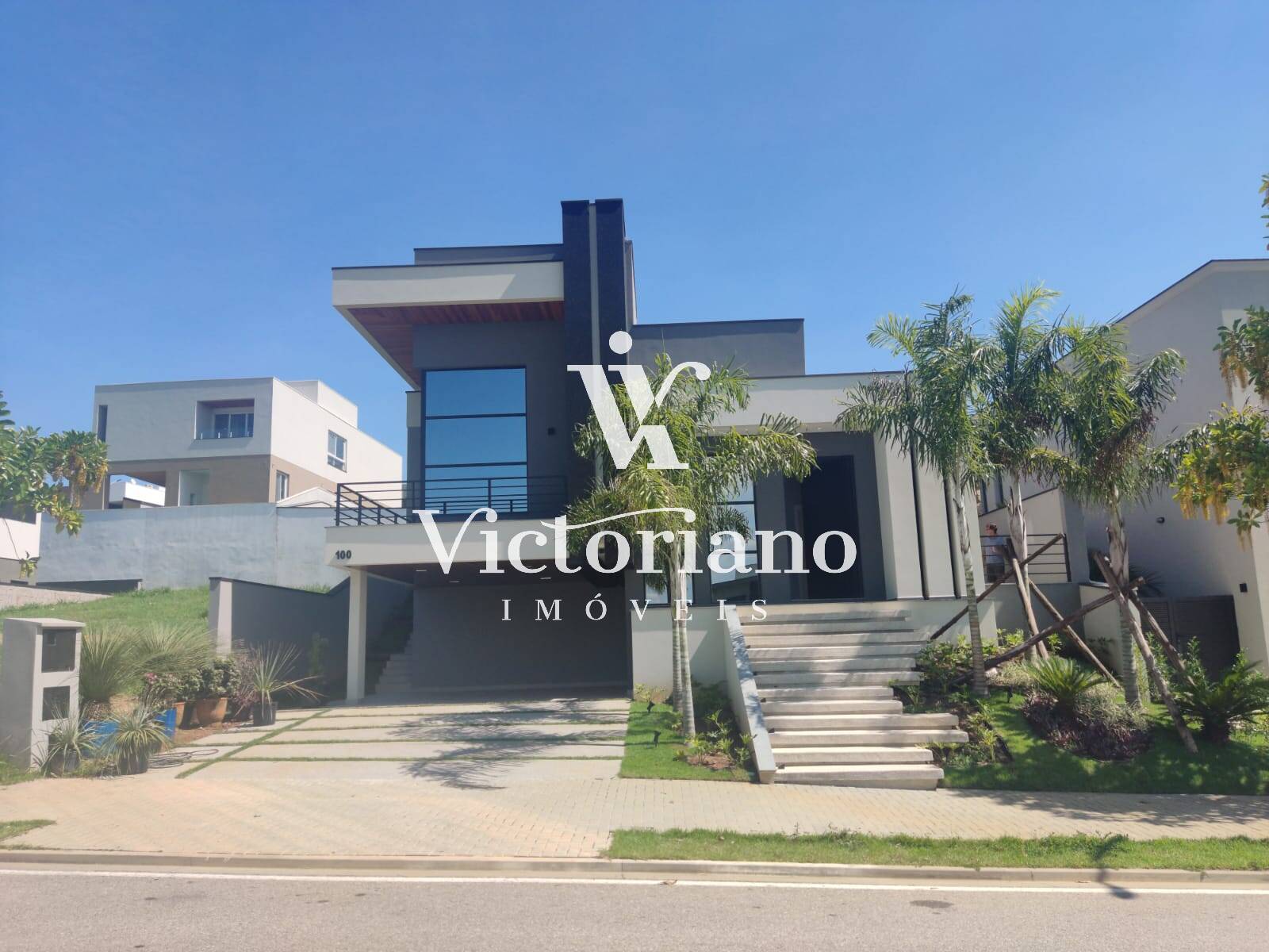 Casa de Condomínio à venda com 3 quartos, 290m² - Foto 4