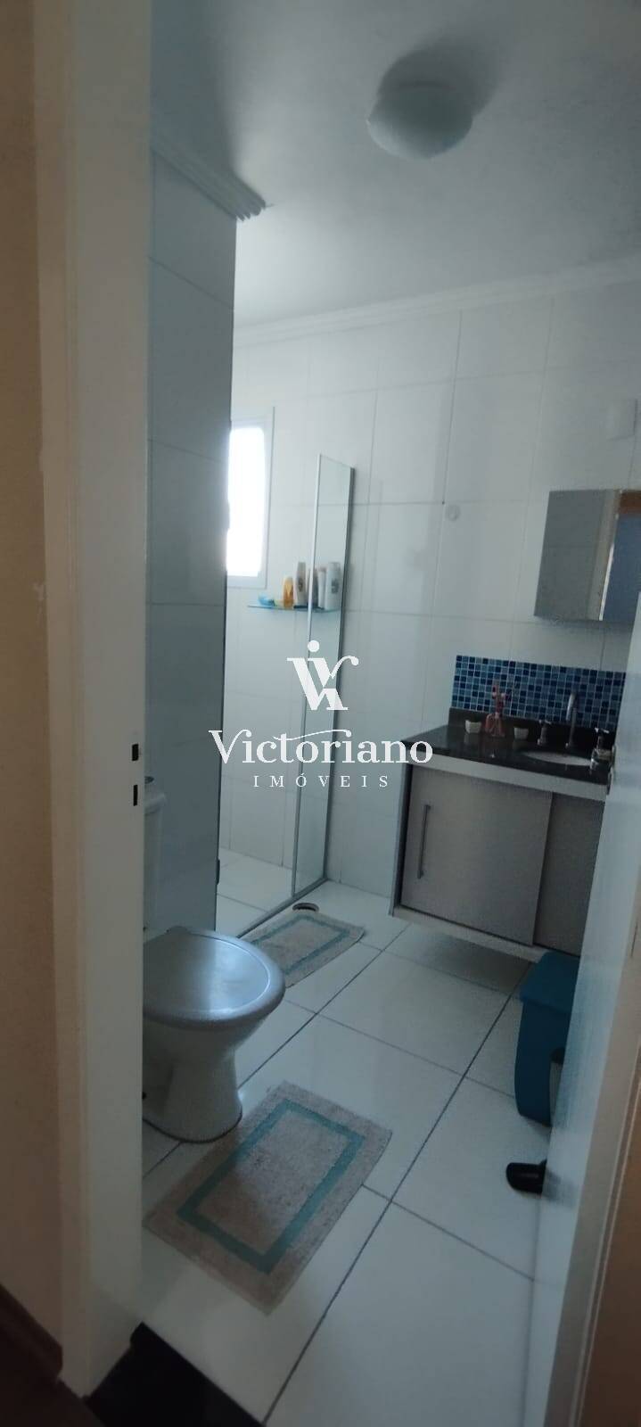 Apartamento à venda com 2 quartos, 68m² - Foto 5