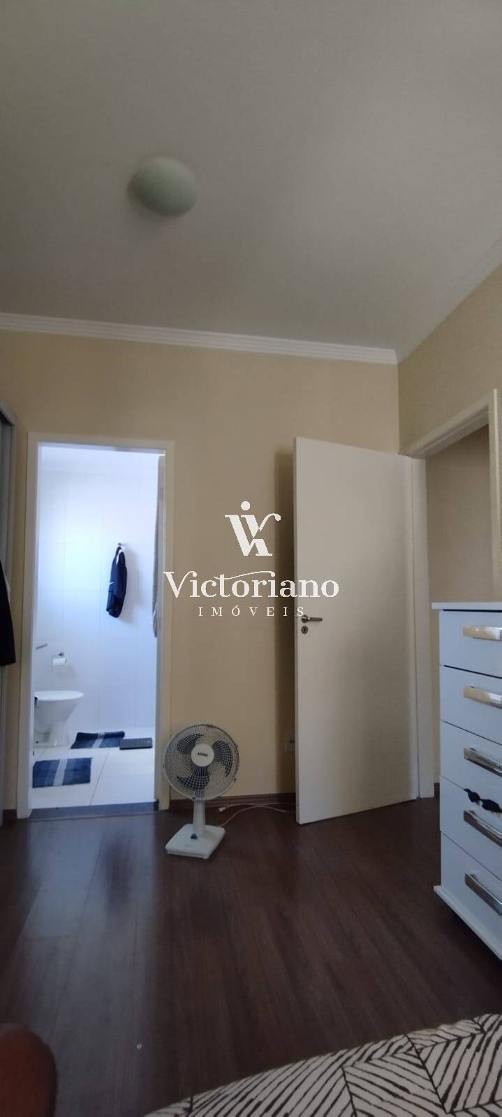 Apartamento à venda com 2 quartos, 68m² - Foto 10