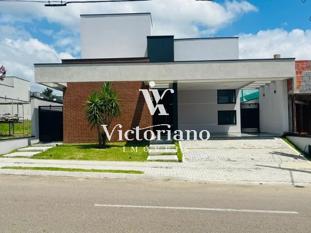 Casa de Condomínio à venda com 3 quartos, 300m² - Foto 1