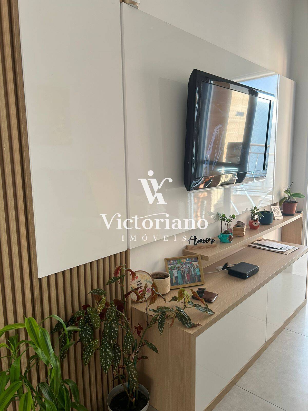 Apartamento à venda com 2 quartos, 64m² - Foto 8