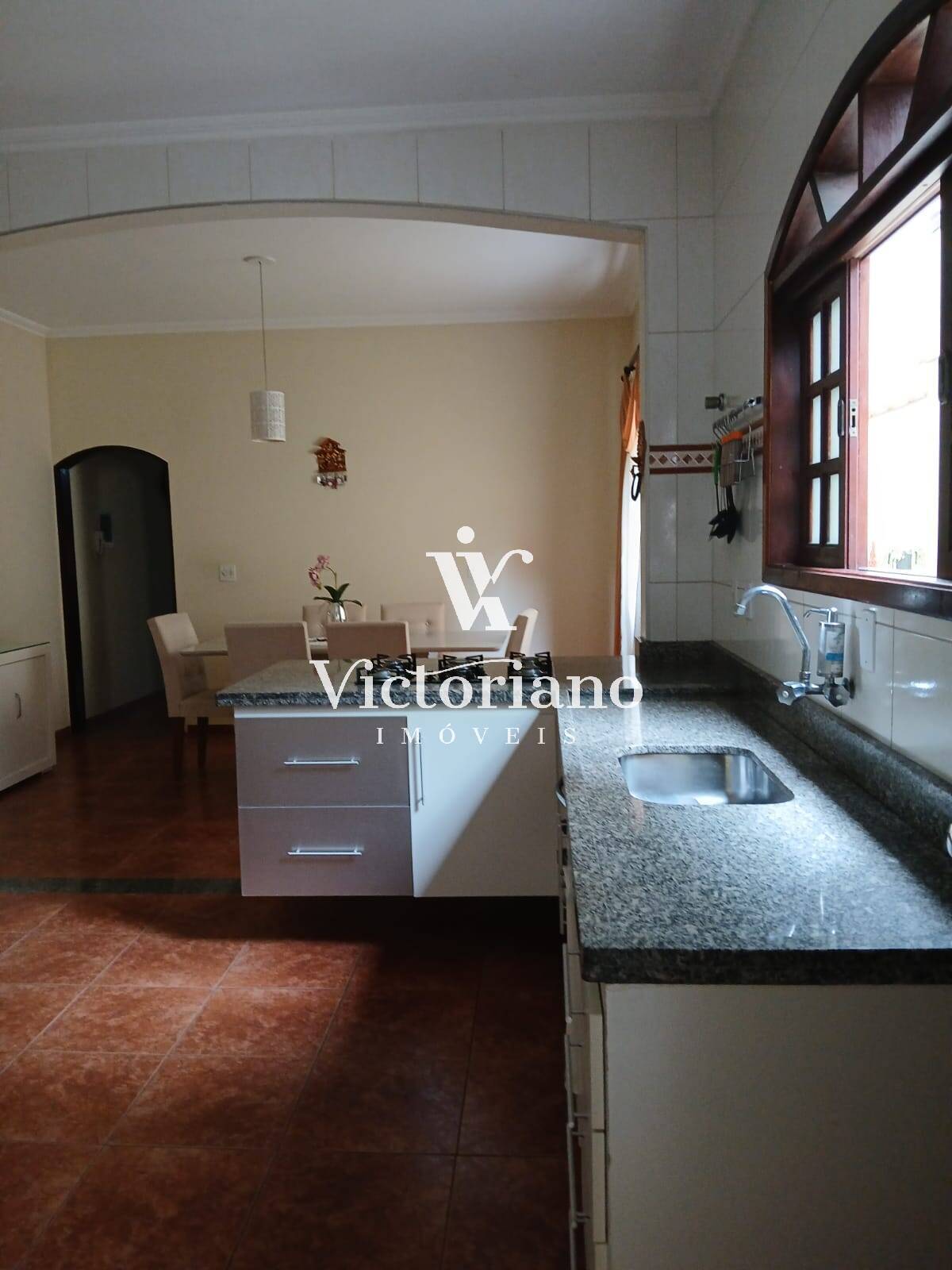 Casa à venda com 3 quartos, 143m² - Foto 6