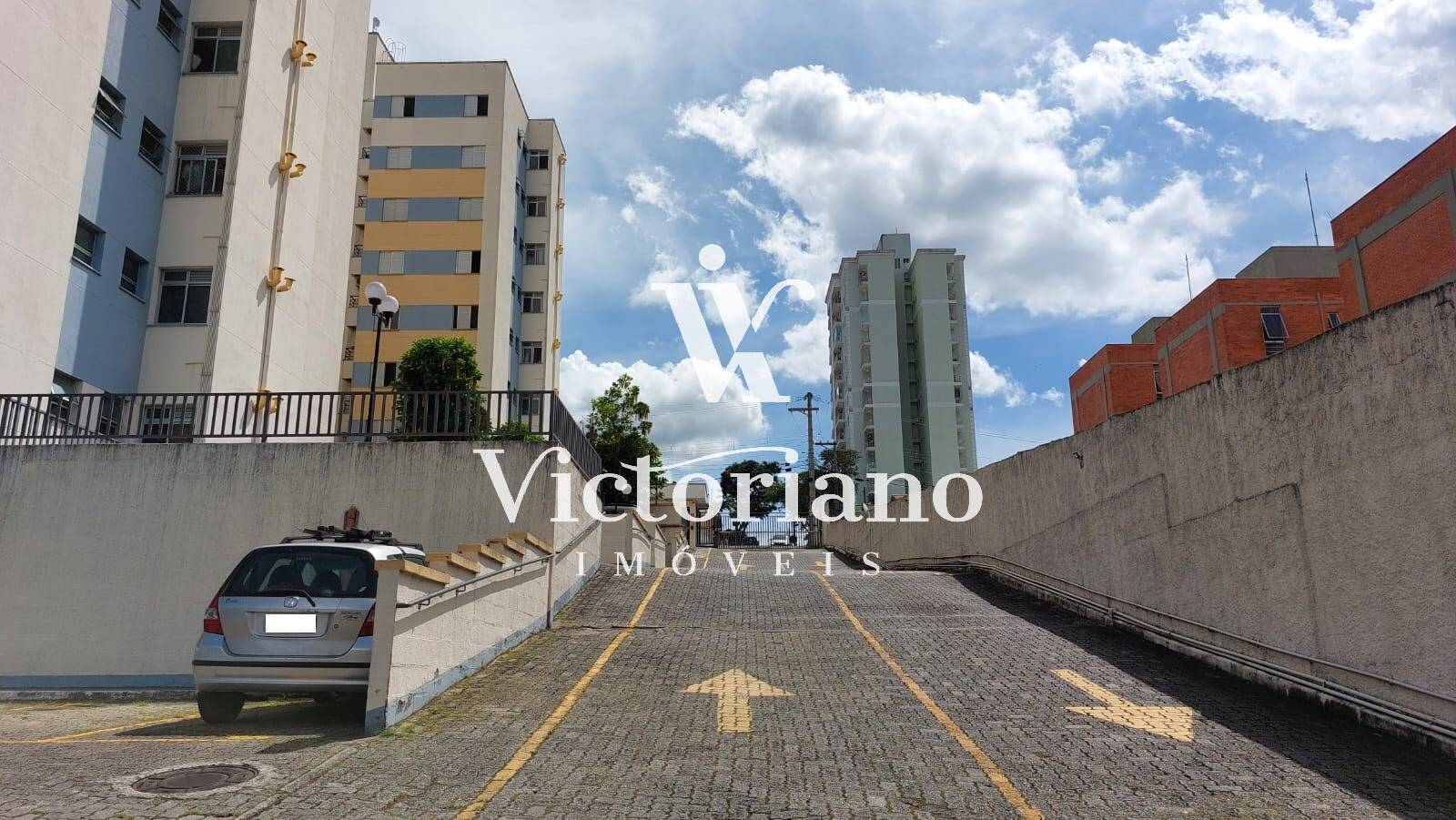 Apartamento à venda com 2 quartos, 60m² - Foto 19