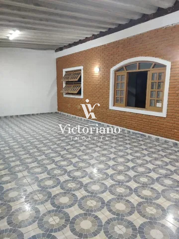 Casa à venda com 3 quartos, 170m² - Foto 2