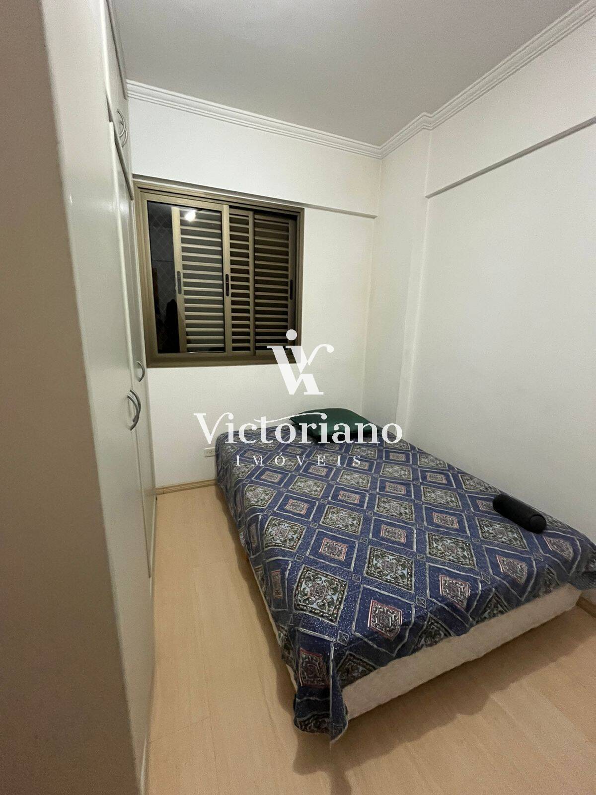 Apartamento à venda com 4 quartos, 150m² - Foto 9