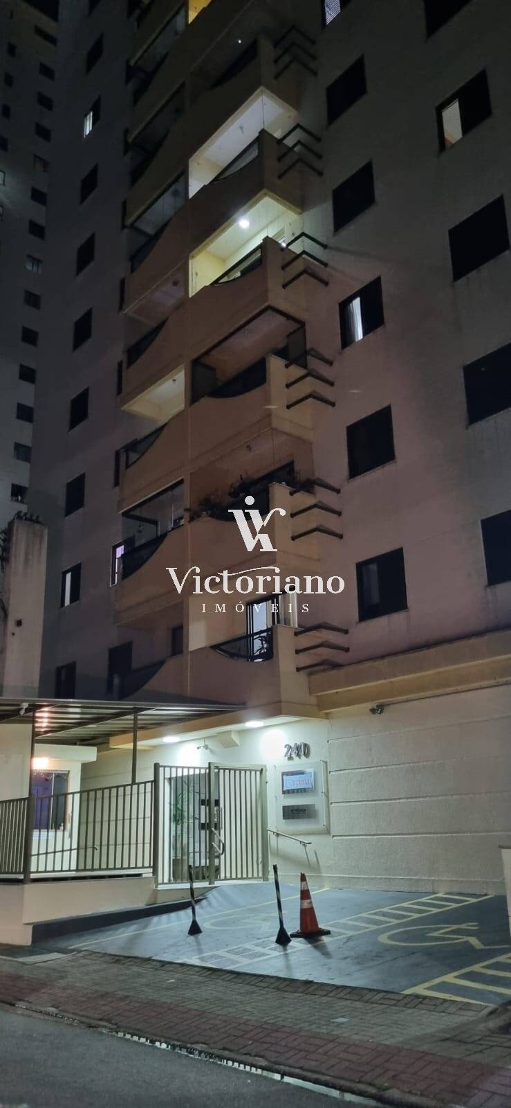 Apartamento à venda com 4 quartos, 150m² - Foto 20