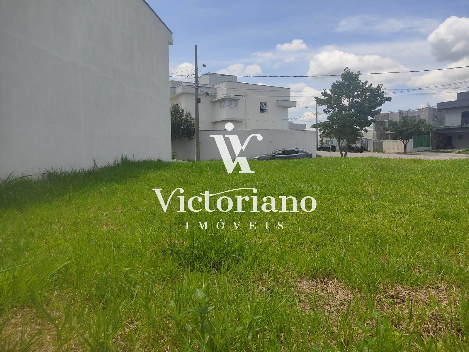 Terreno à venda, 250m² - Foto 1