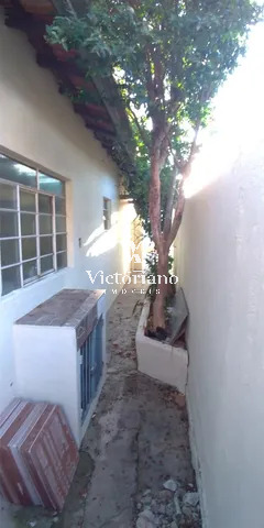 Casa à venda com 4 quartos, 250m² - Foto 6