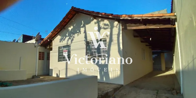 Casa à venda com 4 quartos, 250m² - Foto 4