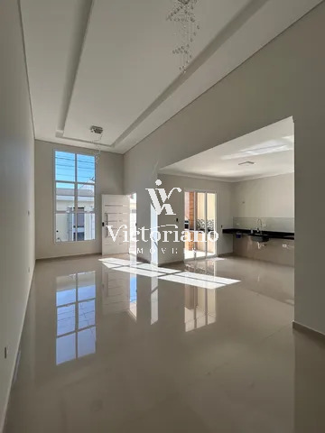 Casa à venda com 3 quartos, 175m² - Foto 1