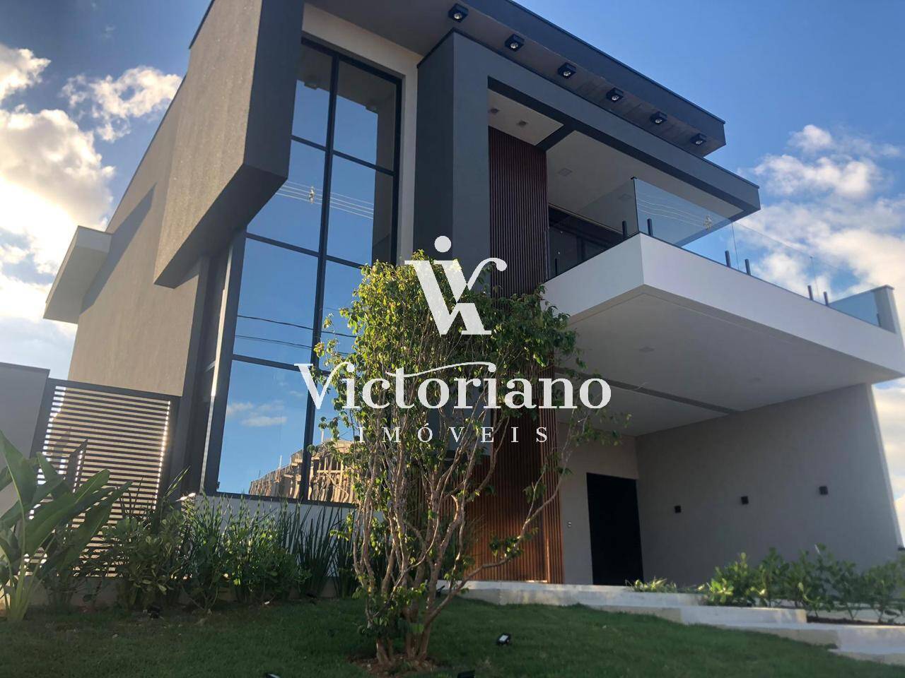 Casa de Condomínio à venda com 3 quartos, 263m² - Foto 3