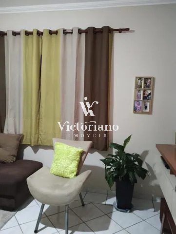 Casa à venda com 3 quartos, 150m² - Foto 2