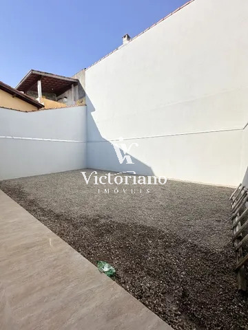 Casa à venda com 3 quartos, 250m² - Foto 10