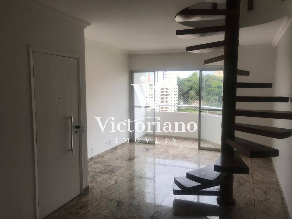 Apartamento à venda com 3 quartos, 240m² - Foto 2