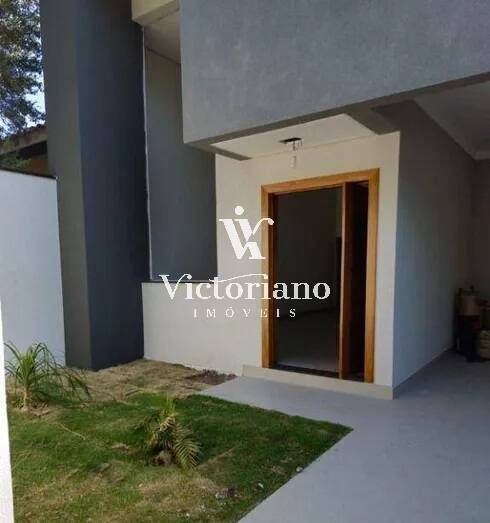 Casa à venda com 3 quartos, 250m² - Foto 3