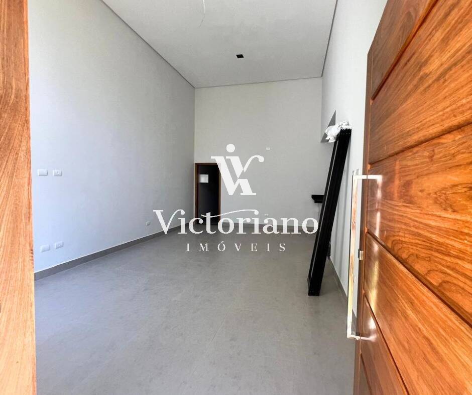 Casa à venda com 3 quartos, 250m² - Foto 5