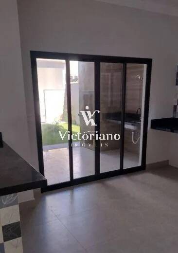 Casa à venda com 3 quartos, 250m² - Foto 10