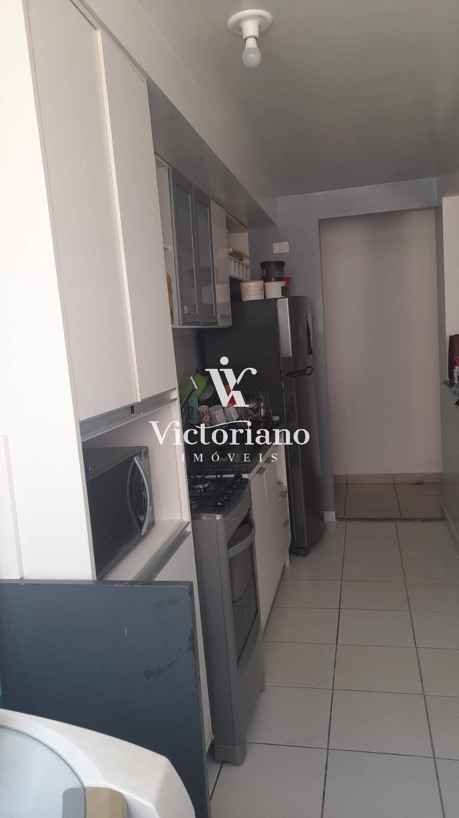 Apartamento à venda com 3 quartos, 82m² - Foto 2