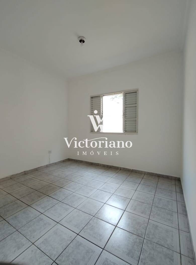 Casa à venda com 4 quartos, 330m² - Foto 14