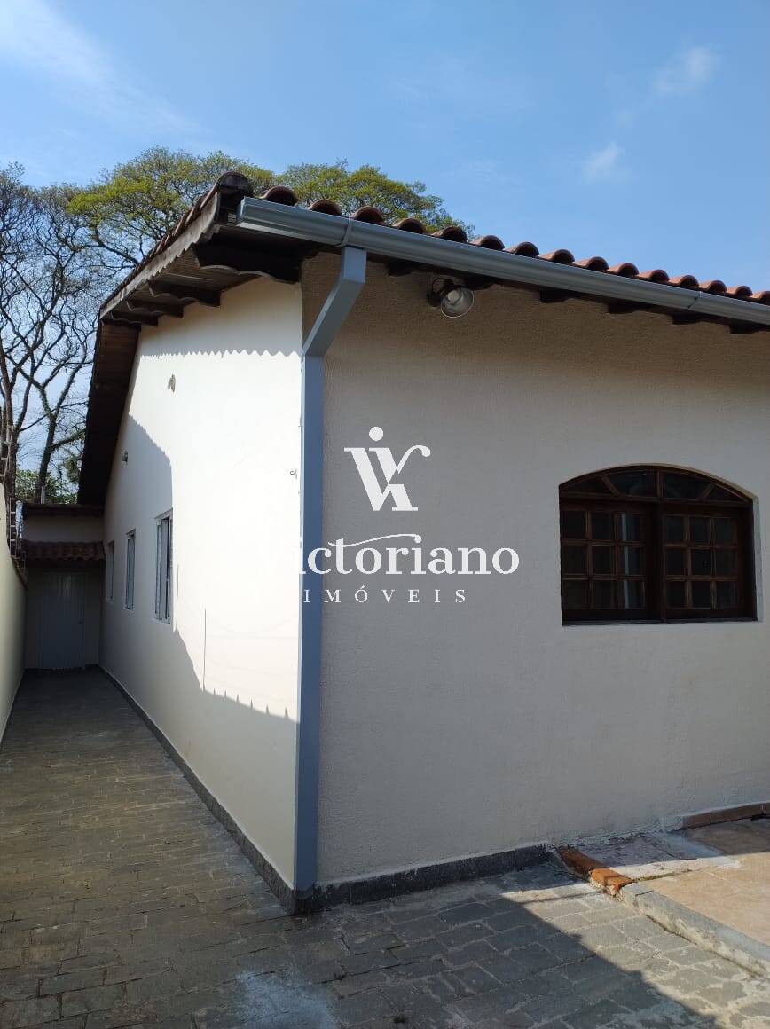 Casa à venda com 4 quartos, 330m² - Foto 20