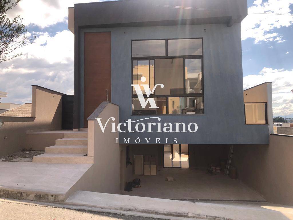 Casa de Condomínio à venda com 3 quartos, 250m² - Foto 2