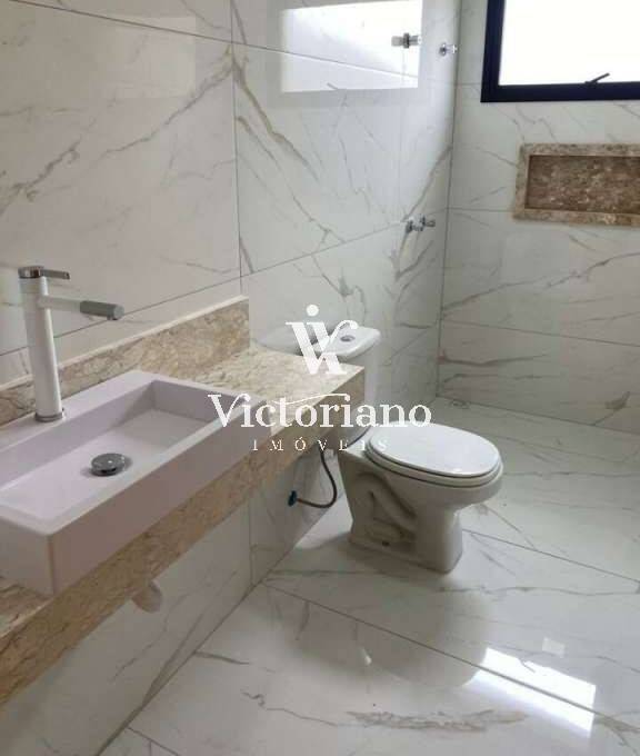 Casa de Condomínio à venda com 3 quartos, 250m² - Foto 18