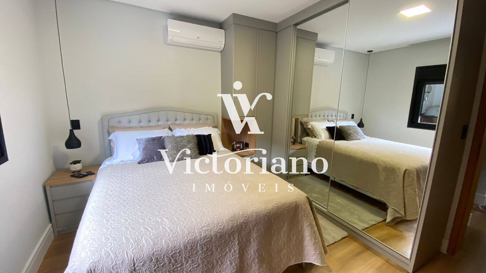 Casa à venda com 3 quartos, 243m² - Foto 31