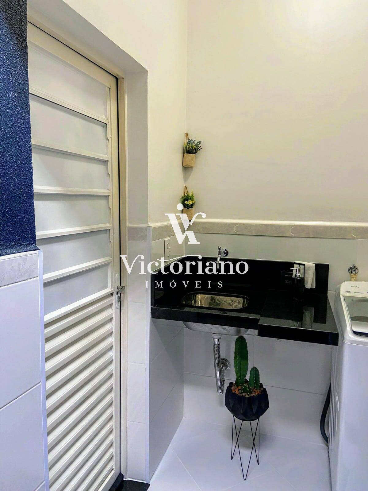 Casa à venda com 2 quartos, 175m² - Foto 14