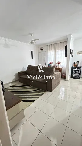 Casa de Condomínio à venda com 3 quartos, 150m² - Foto 2