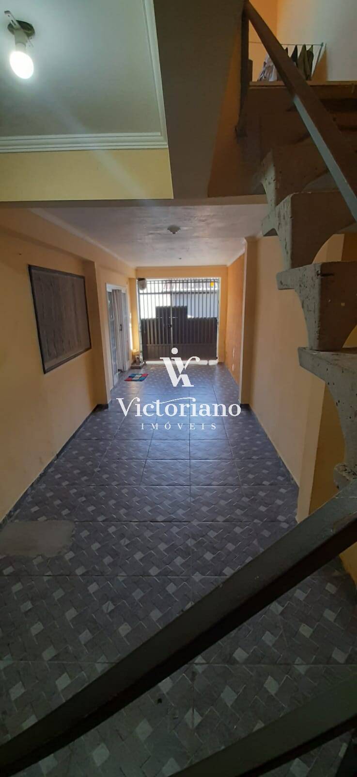 Casa à venda com 3 quartos, 138m² - Foto 2