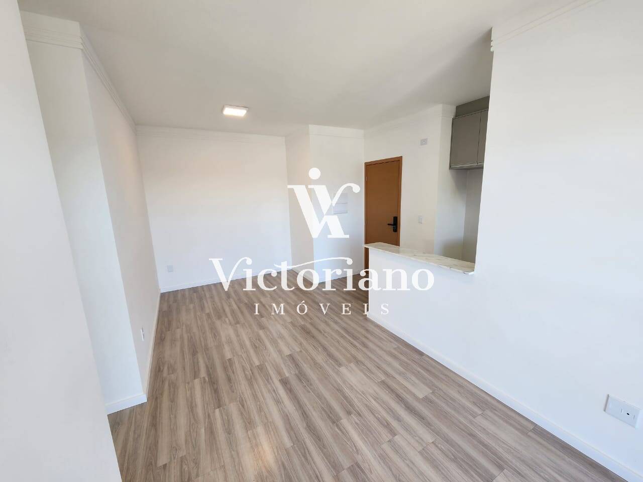 Apartamento para alugar com 3 quartos, 75m² - Foto 3