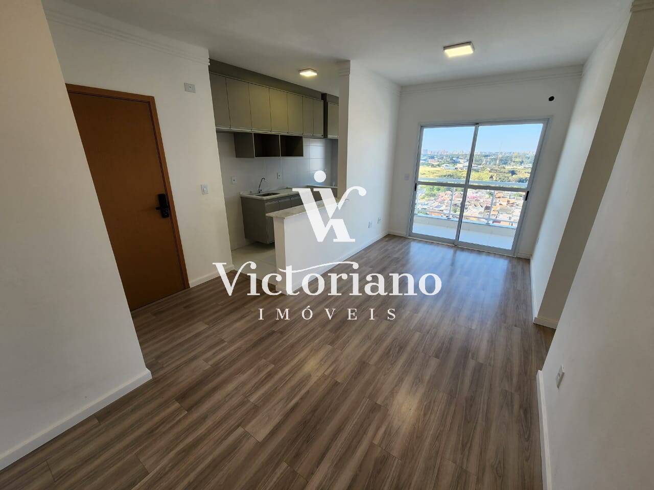 Apartamento para alugar com 3 quartos, 75m² - Foto 2