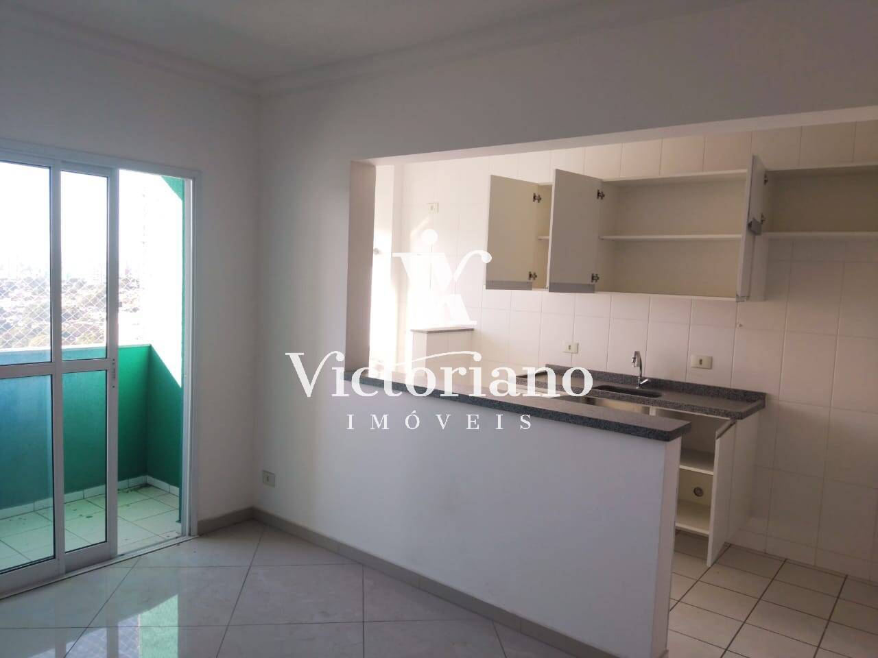 Apartamento à venda com 3 quartos, 66m² - Foto 3