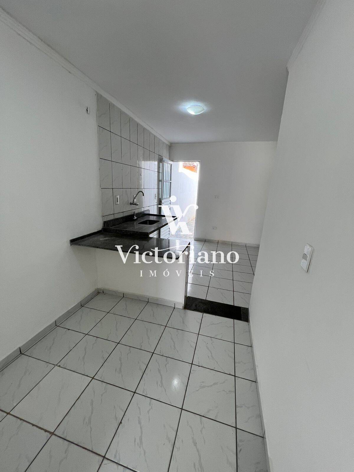 Casa à venda com 3 quartos, 125m² - Foto 4