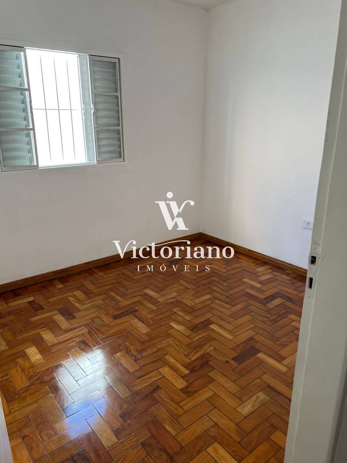 Casa à venda com 3 quartos, 125m² - Foto 11