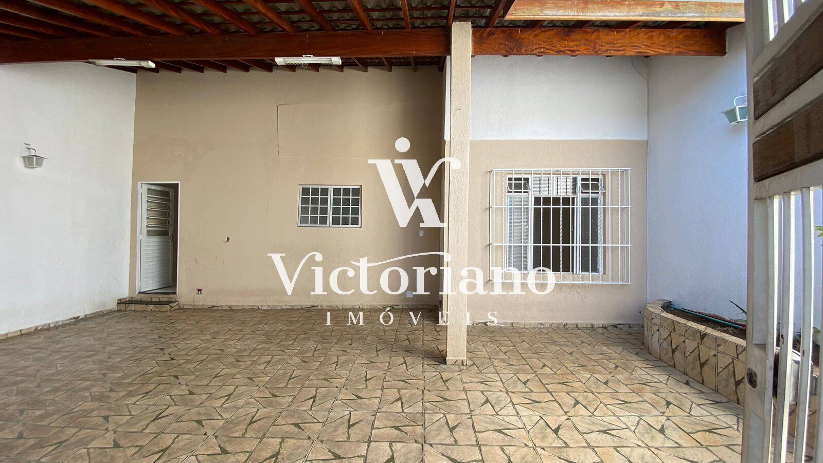 Casa à venda com 4 quartos, 207m² - Foto 4